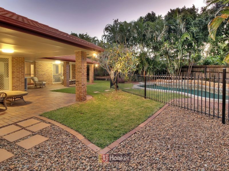 15 St John Close, Parkinson QLD 4115