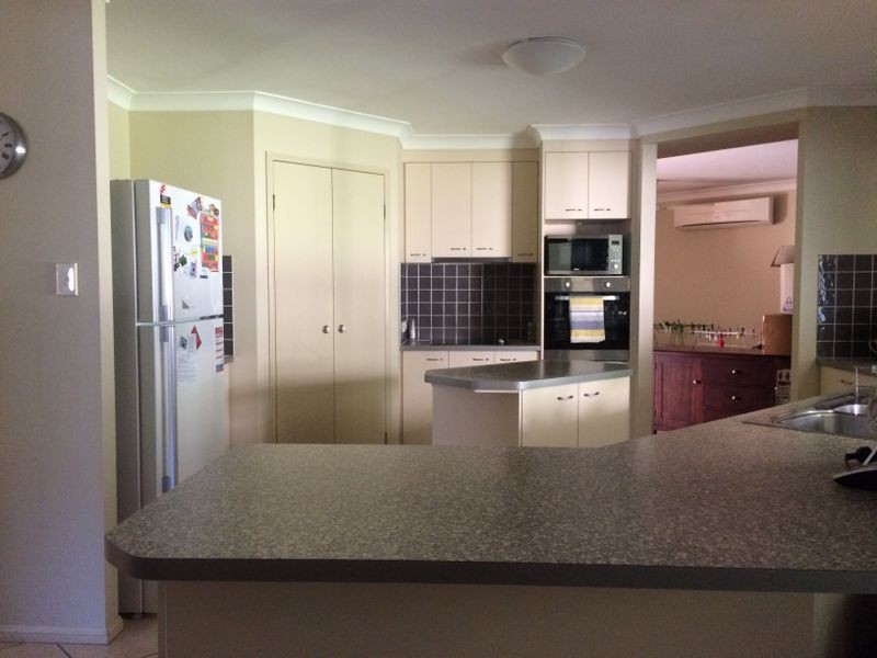 83 Gibraltar Circuit, Parkinson QLD 4115