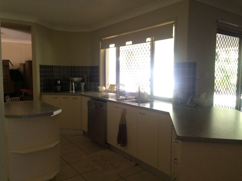 83 Gibraltar Circuit, Parkinson QLD 4115
