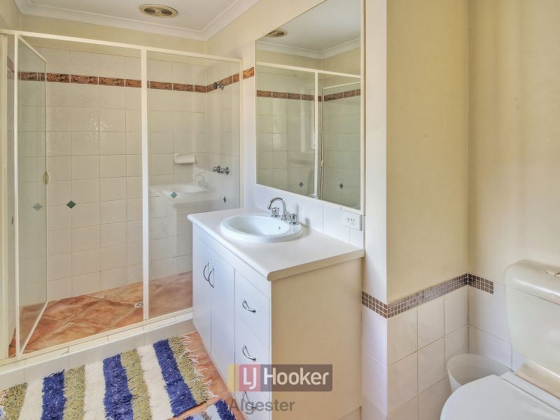 11 Killarney Place, Parkinson QLD 4115