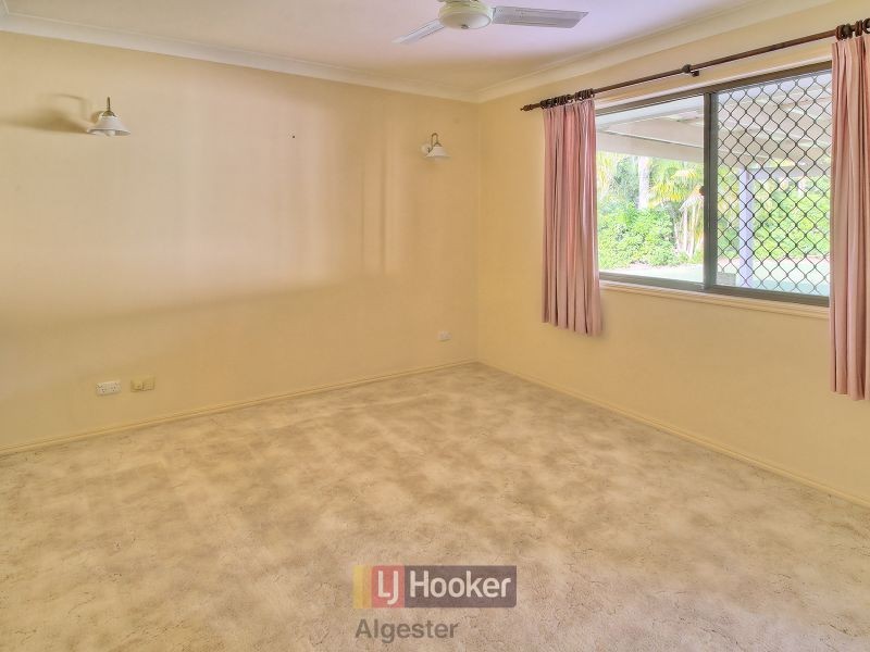 12 Karen Court, Runcorn QLD 4113