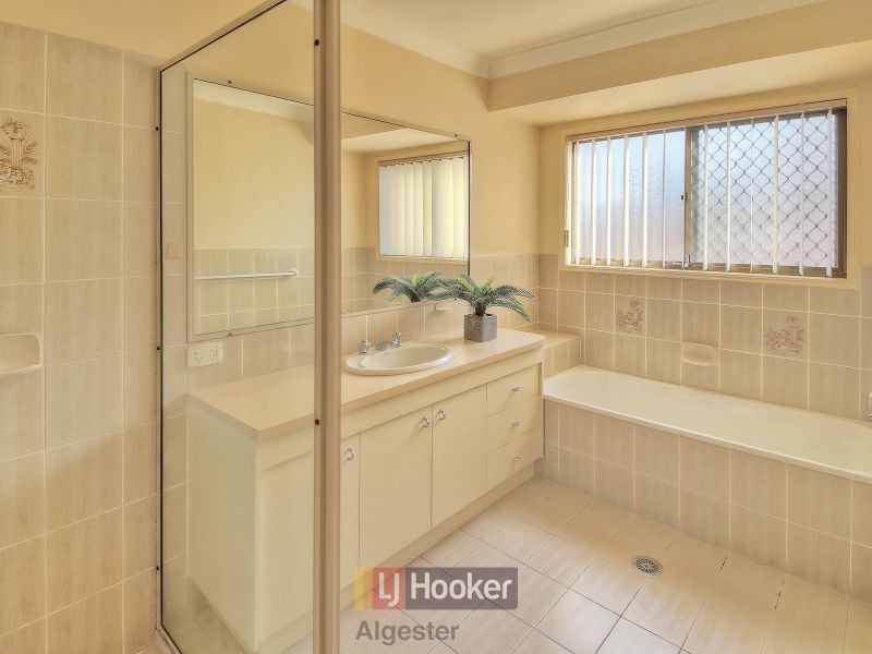 12 Karen Court, Runcorn QLD 4113