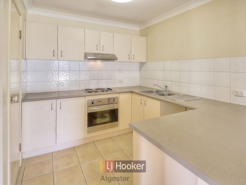 3 Tantanoola Place, Parkinson QLD 4115