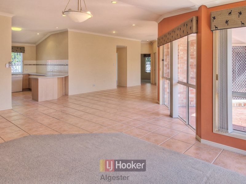87 Prospect Street, Parkinson QLD 4115