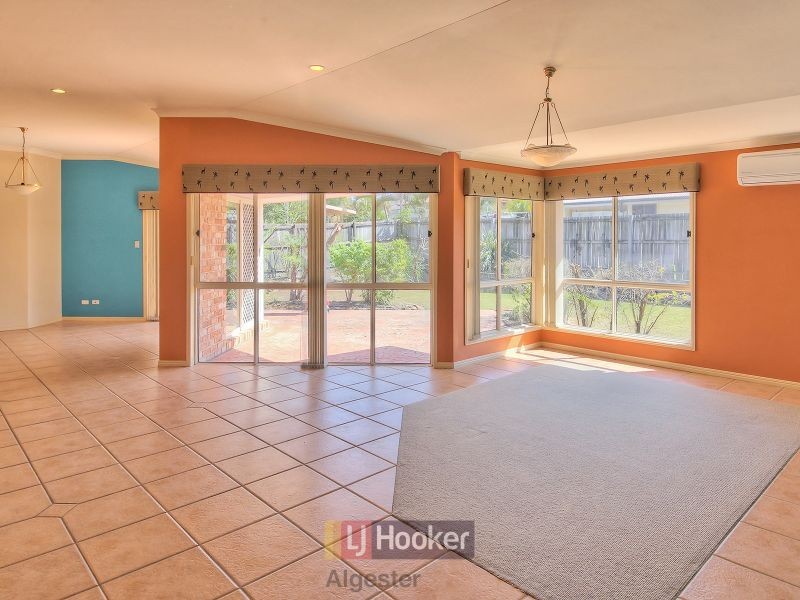 87 Prospect Street, Parkinson QLD 4115