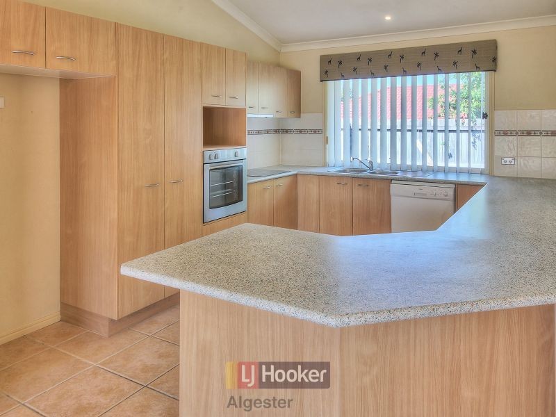 87 Prospect Street, Parkinson QLD 4115