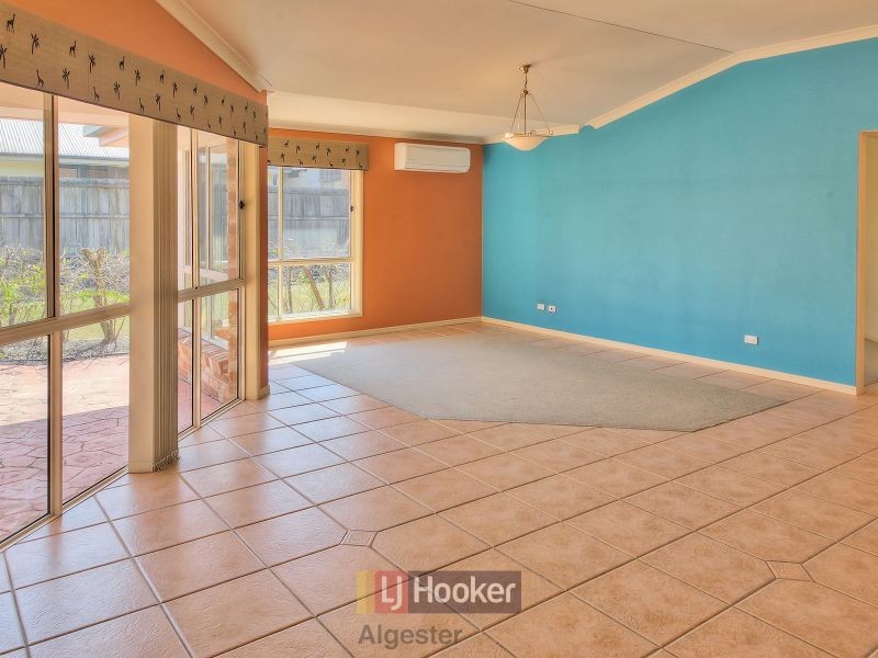 87 Prospect Street, Parkinson QLD 4115