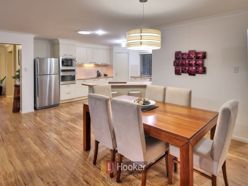 107 Greenways Esplanade, Parkinson QLD 4115