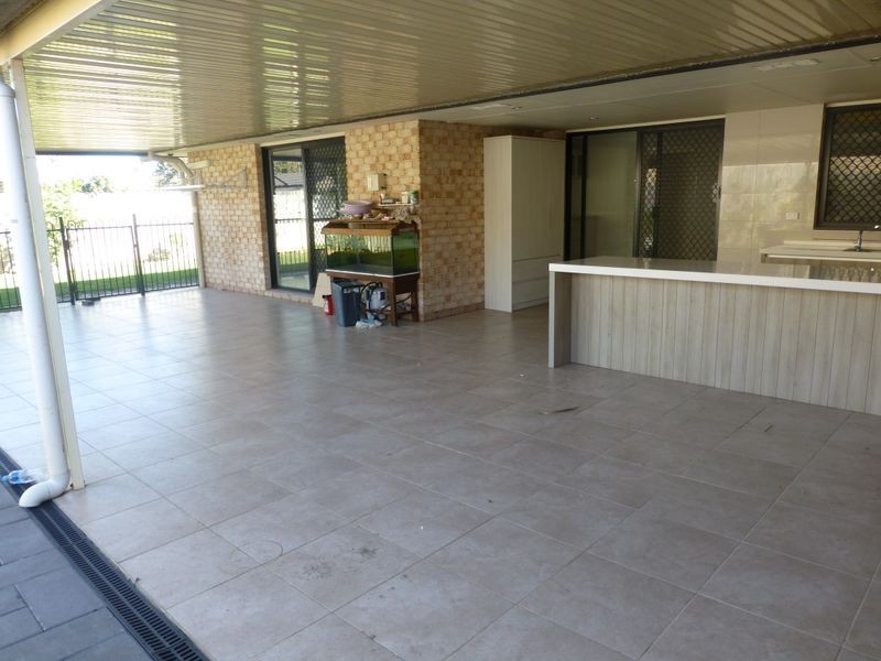 9 Carmel Place, Calamvale QLD 4116