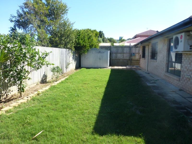 9 Carmel Place, Calamvale QLD 4116