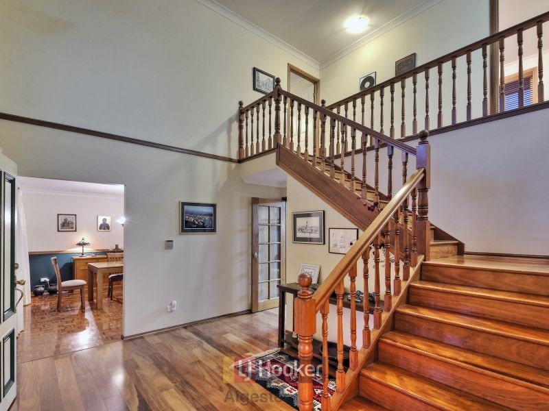 2 Cottonwood Crescent, Calamvale QLD 4116