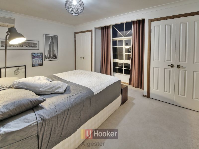 2 Cottonwood Crescent, Calamvale QLD 4116