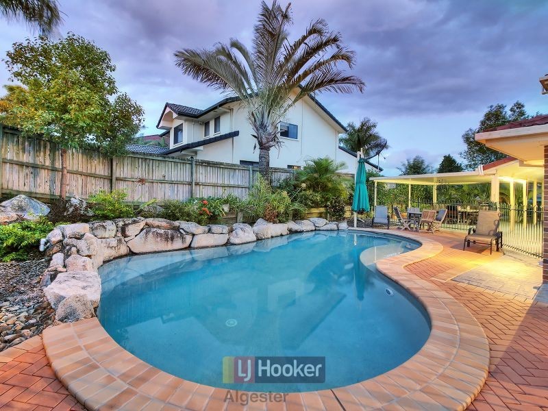 2 Cottonwood Crescent, Calamvale QLD 4116