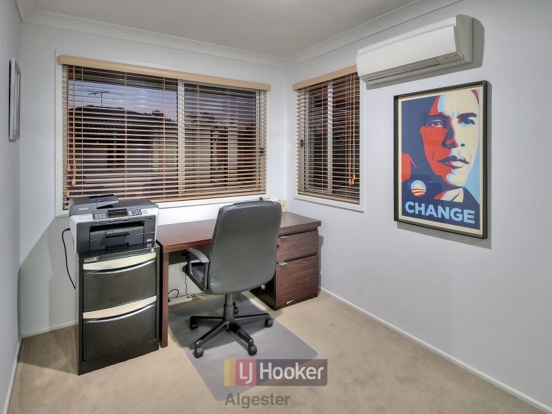 18 Kakadu Street, Parkinson QLD 4115