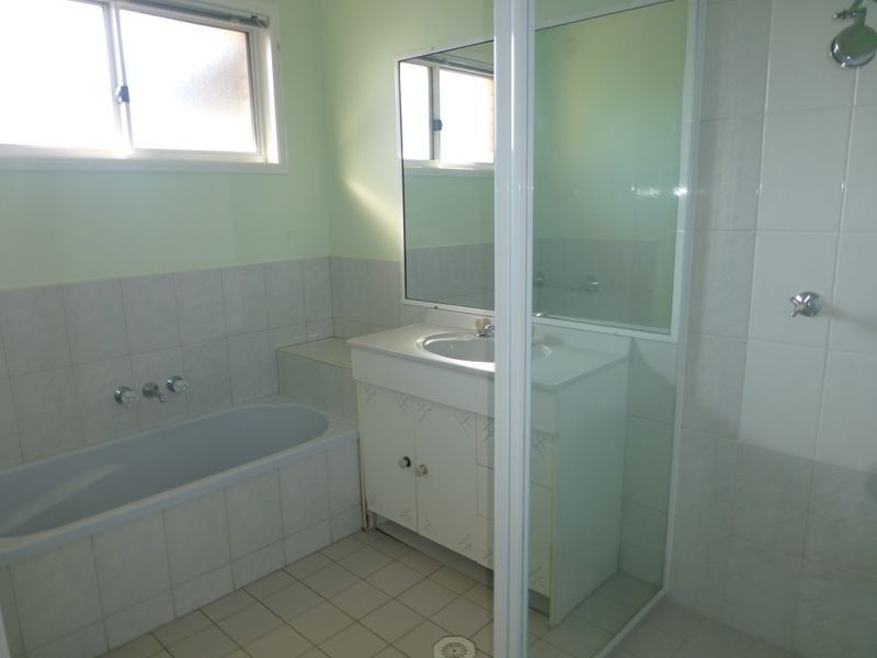 11 Eirroc Street, Archerfield QLD 4108