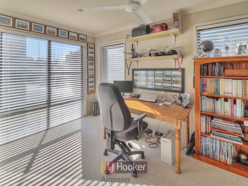 43 Mapelton Circuit, Parkinson QLD 4115