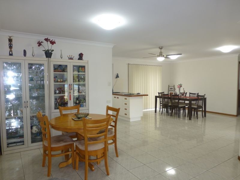 10 Copeton Crescent, Parkinson QLD 4115