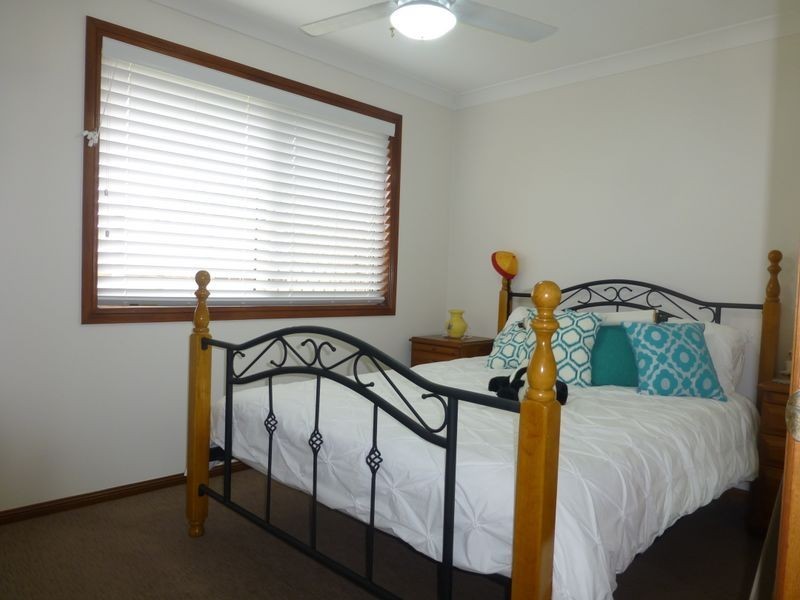 10 Copeton Crescent, Parkinson QLD 4115
