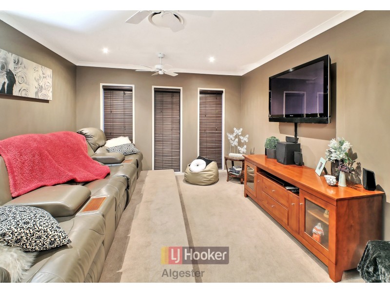 6 Casuarina Circuit, Heathwood QLD 4110