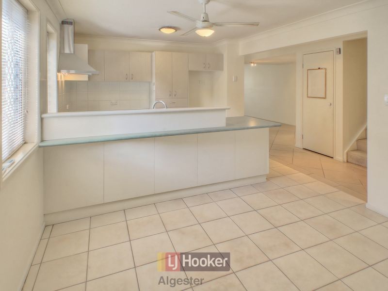 13 Maryland Place, Parkinson QLD 4115