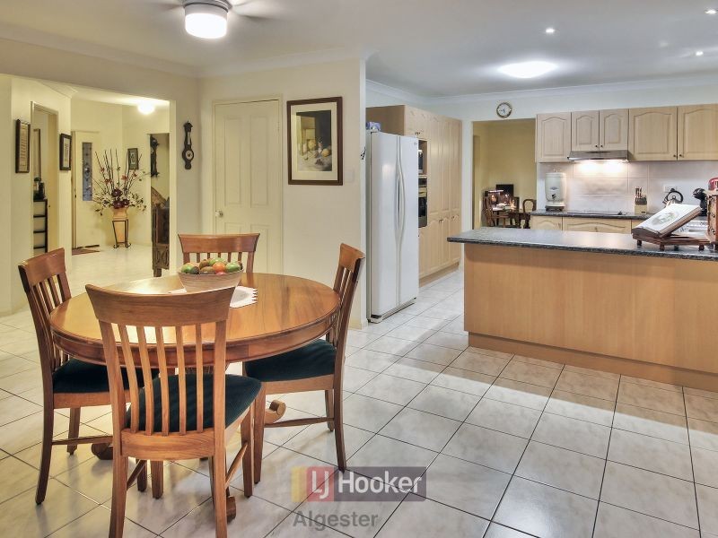 41 Nambung Place, Parkinson QLD 4115