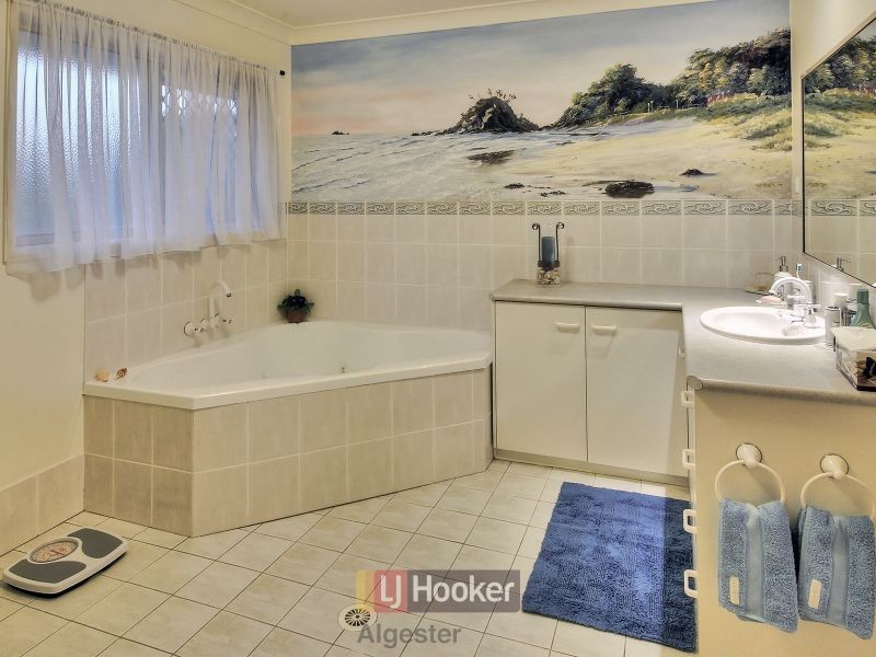41 Nambung Place, Parkinson QLD 4115