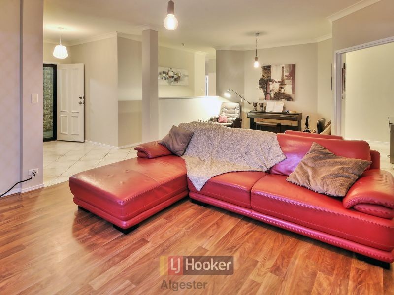 23 Harwood Place, Parkinson QLD 4115