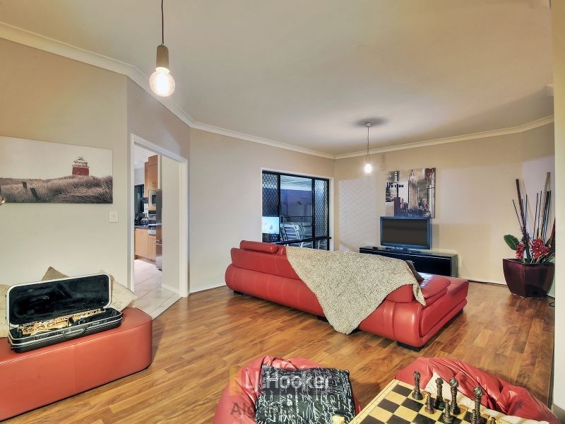 23 Harwood Place, Parkinson QLD 4115