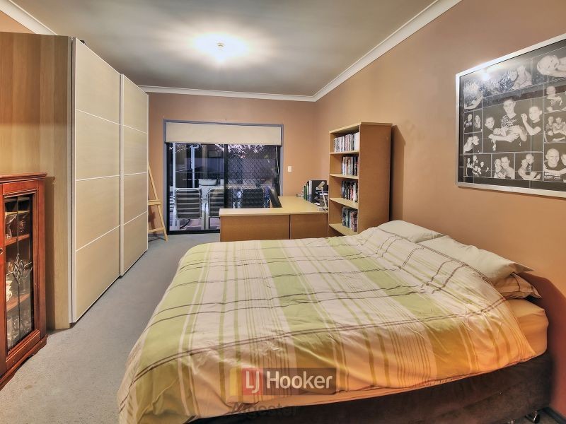 23 Harwood Place, Parkinson QLD 4115