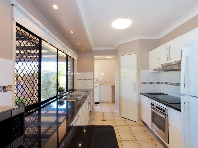 56 Wyalo Circuit, Parkinson QLD 4115