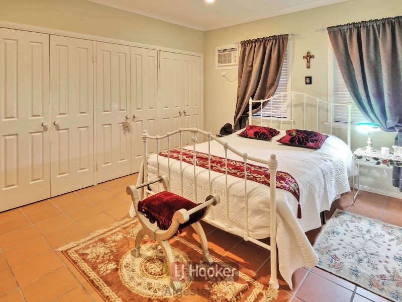 50 Billabong Place, Parkinson QLD 4115