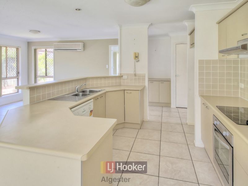 45 Earnshaw Street, Calamvale QLD 4116
