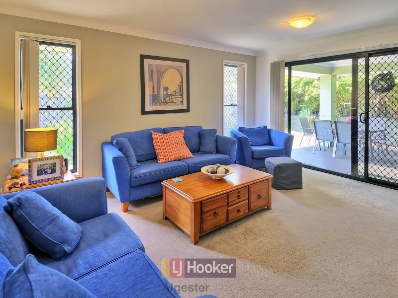 15 Apsley Crescent, Parkinson QLD 4115