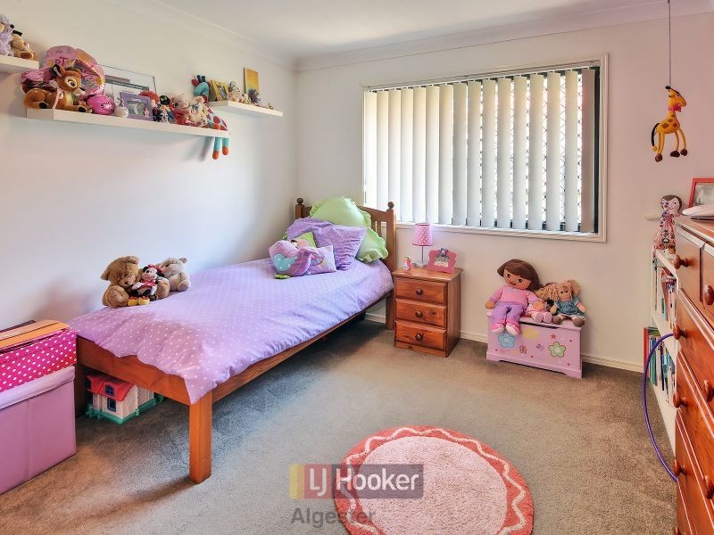 15 Apsley Crescent, Parkinson QLD 4115