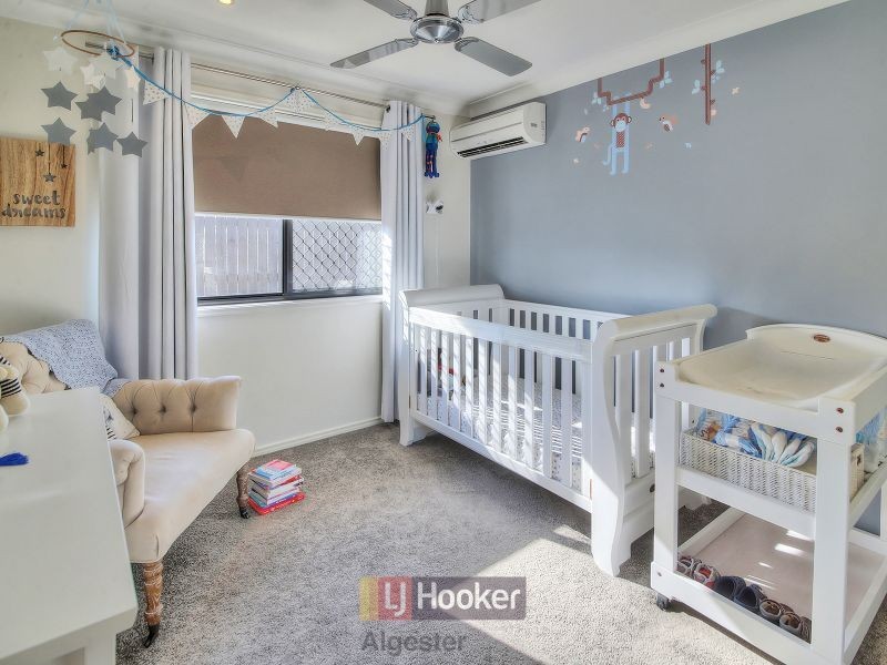 145 Wallum Drive, Parkinson QLD 4115