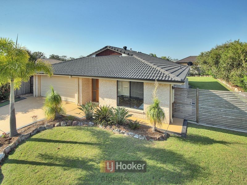 145 Wallum Drive, Parkinson QLD 4115