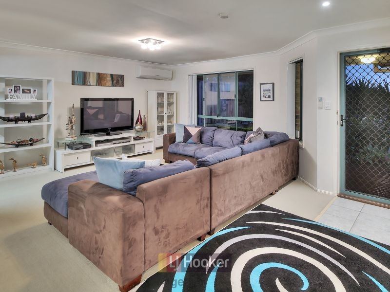 6 Miller Court, Calamvale QLD 4116