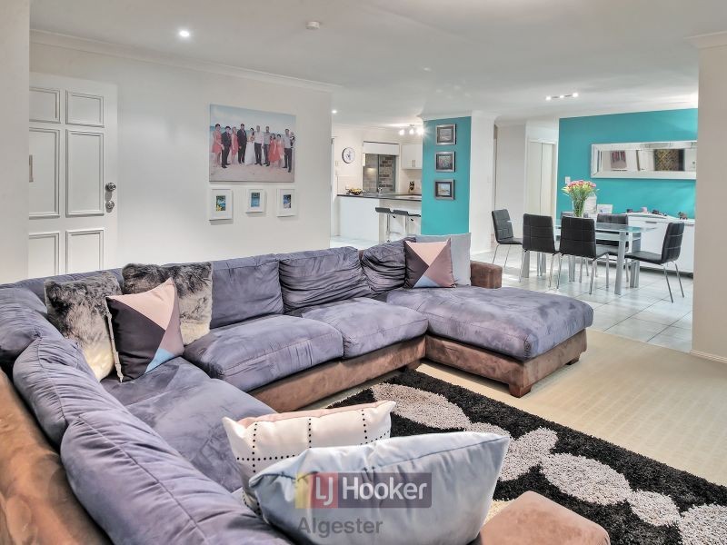 6 Miller Court, Calamvale QLD 4116