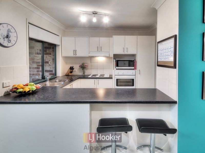 6 Miller Court, Calamvale QLD 4116