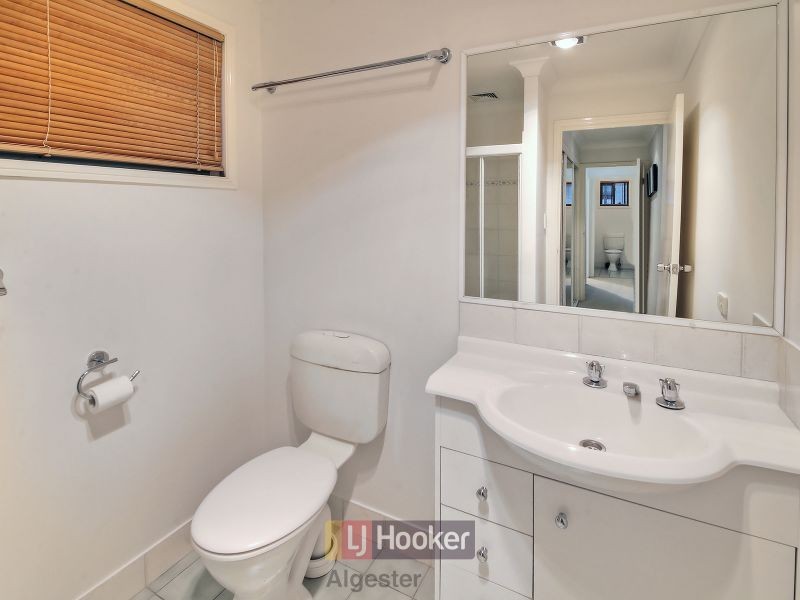 6 Miller Court, Calamvale QLD 4116