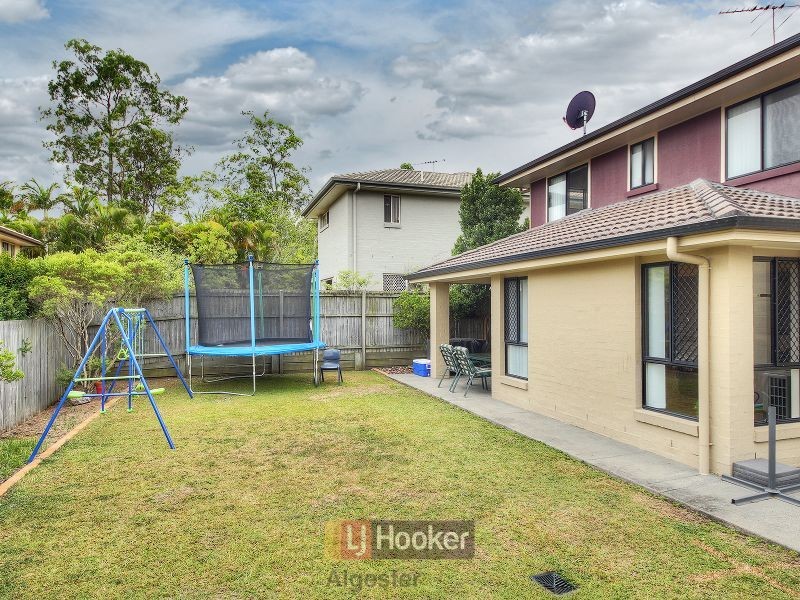 30 Earnshaw Street, Calamvale QLD 4116