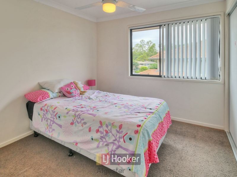 30 Earnshaw Street, Calamvale QLD 4116