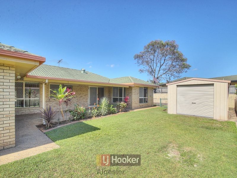 121 Glenfield Street, Parkinson QLD 4115