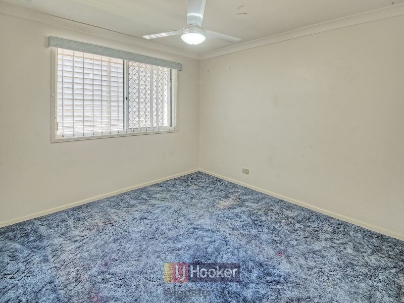 121 Glenfield Street, Parkinson QLD 4115