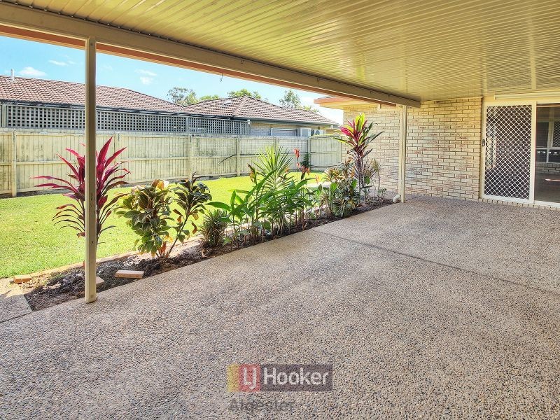 121 Glenfield Street, Parkinson QLD 4115