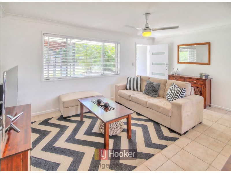 82 Dalmeny Street, Algester QLD 4115