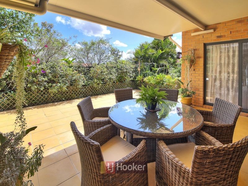 54 Mapelton Circuit, Parkinson QLD 4115