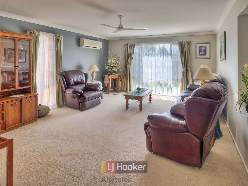 54 Mapelton Circuit, Parkinson QLD 4115