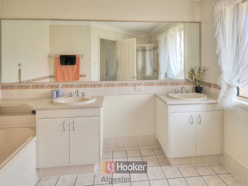 30 Mt D’Aguilar Crescent, Algester QLD 4115