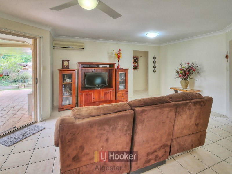 30 Mt D’Aguilar Crescent, Algester QLD 4115